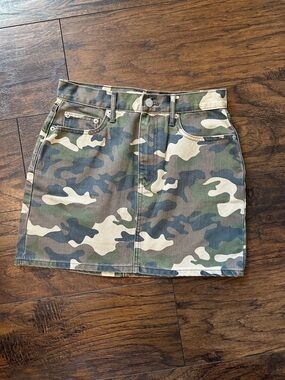 Camo Print Mini Skirt - Green Camouflage